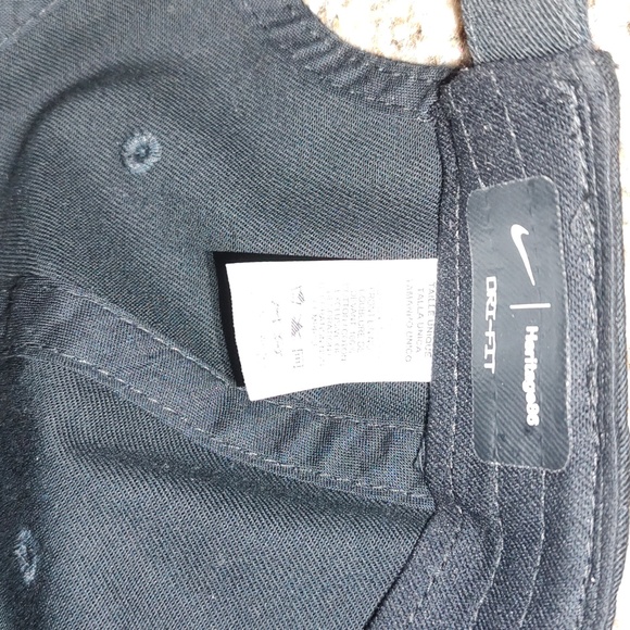 Nike Heritage 86 Dri-Fit University of Minnesota Black Adjustable Hat Rare - Picture 12 of 13